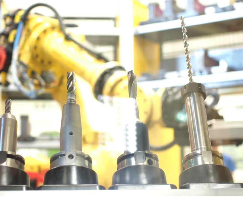 INDUCTA AG - Roboter für die Lohnfertigung